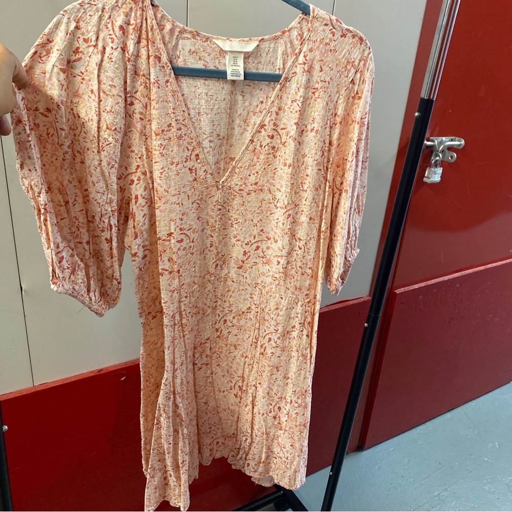 H&M Light Pink Floral V-Neck Summer Dress | Size M